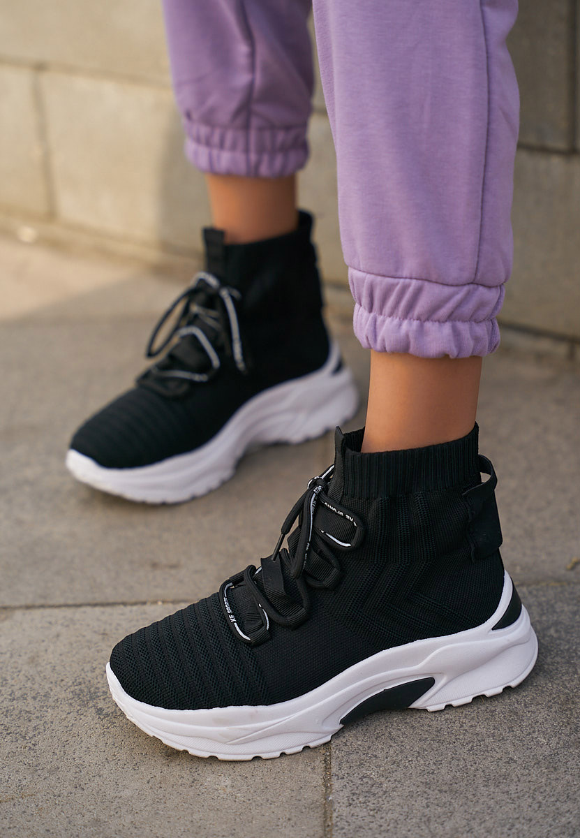 Sneakers με κάλτσα μαύρα Karrie