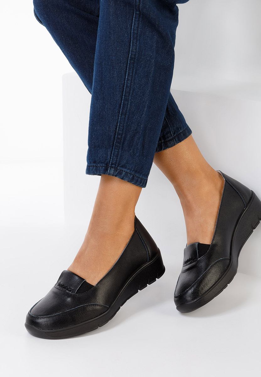 Δερμάτινα μοκασινια γυναικεια Sandira μαύρα