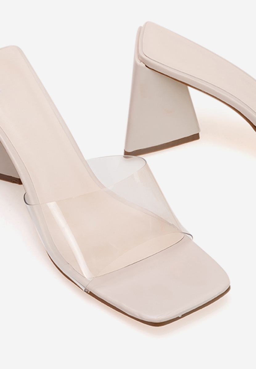 Παντοφλες με τακούνι Casele Νουντ