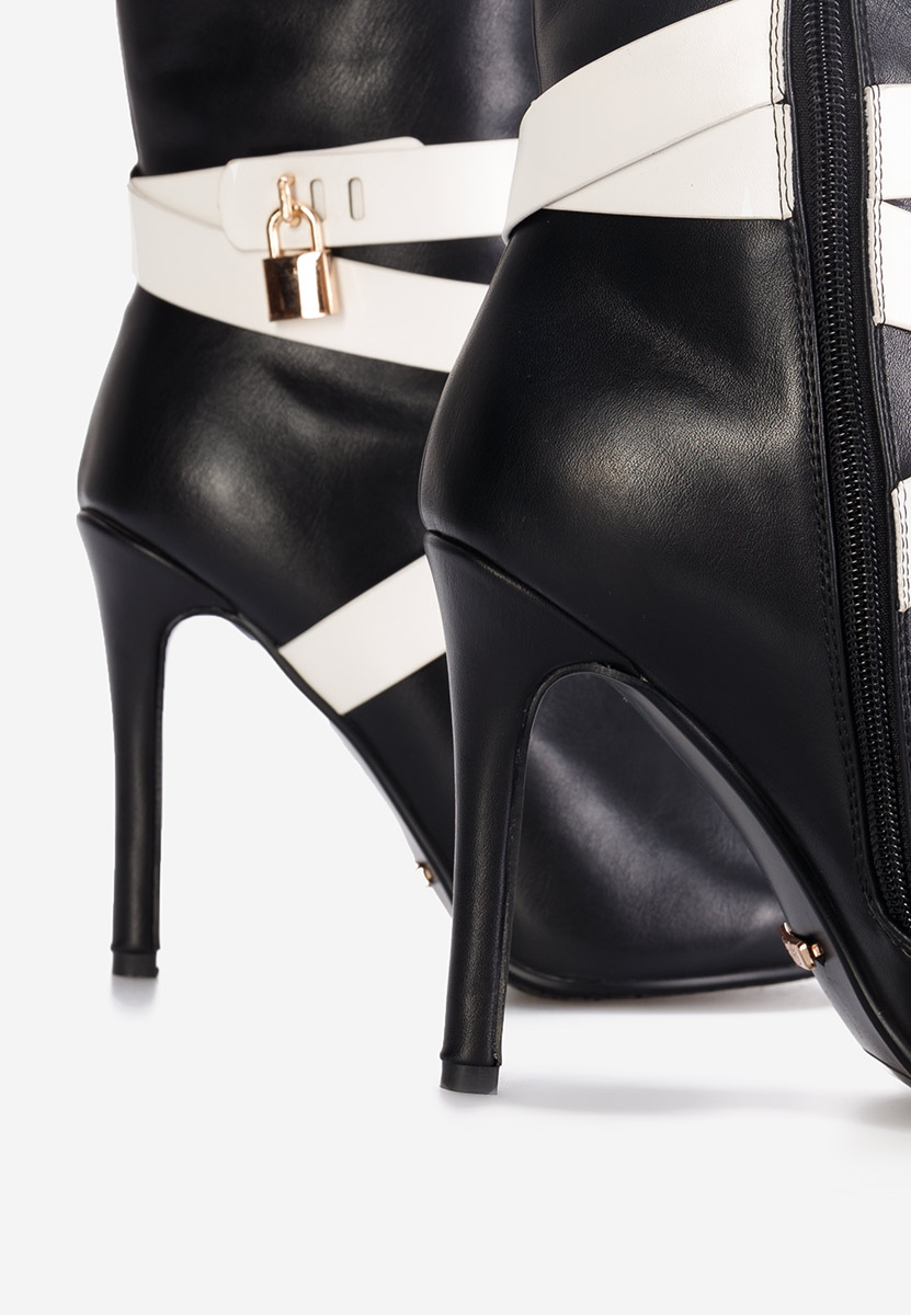 Μποτάκια με λεπτο τακουνι Linesa Μαύρα