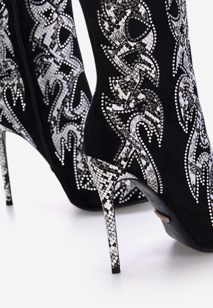 Μποτάκια με λεπτο τακουνι Μαύρα Estilo