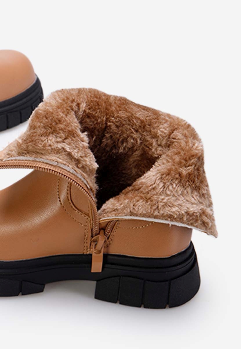 Παιδικά μποτάκια καφε Cary A