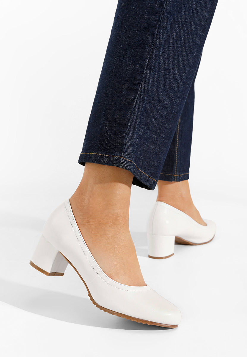 Γόβες χαμηλέσ Zinia λευκά