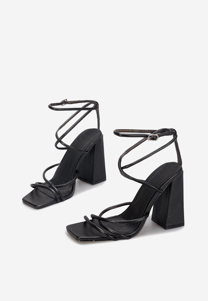 Πέδιλα με χοντρο τακουνι Karine Μαύρα V2