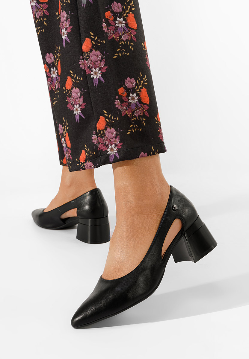 Γόβες με χοντρό τακούνι Peka μαύρα