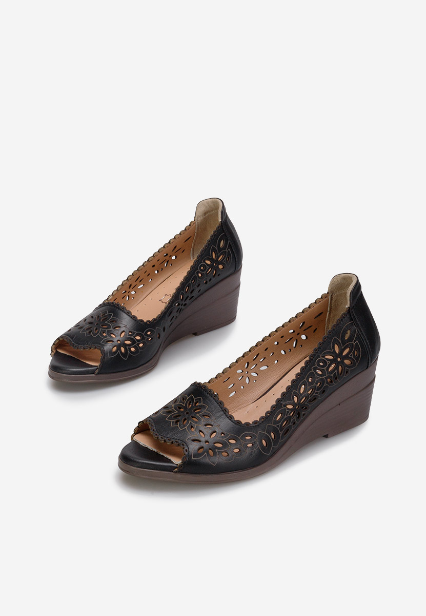 Δερμάτινα παπούτσια Amabella μαύρα