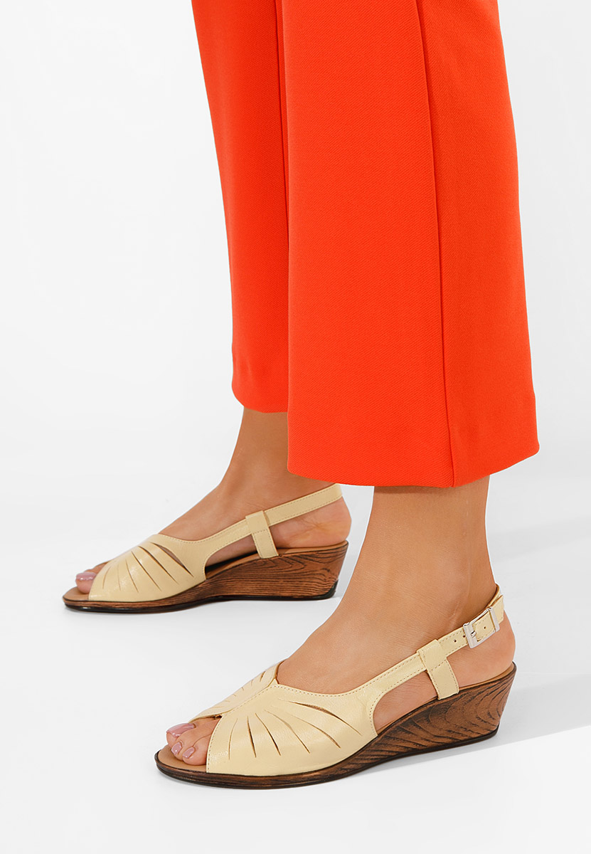 Σανδάλια δερματινα Lovara Κιτρινα