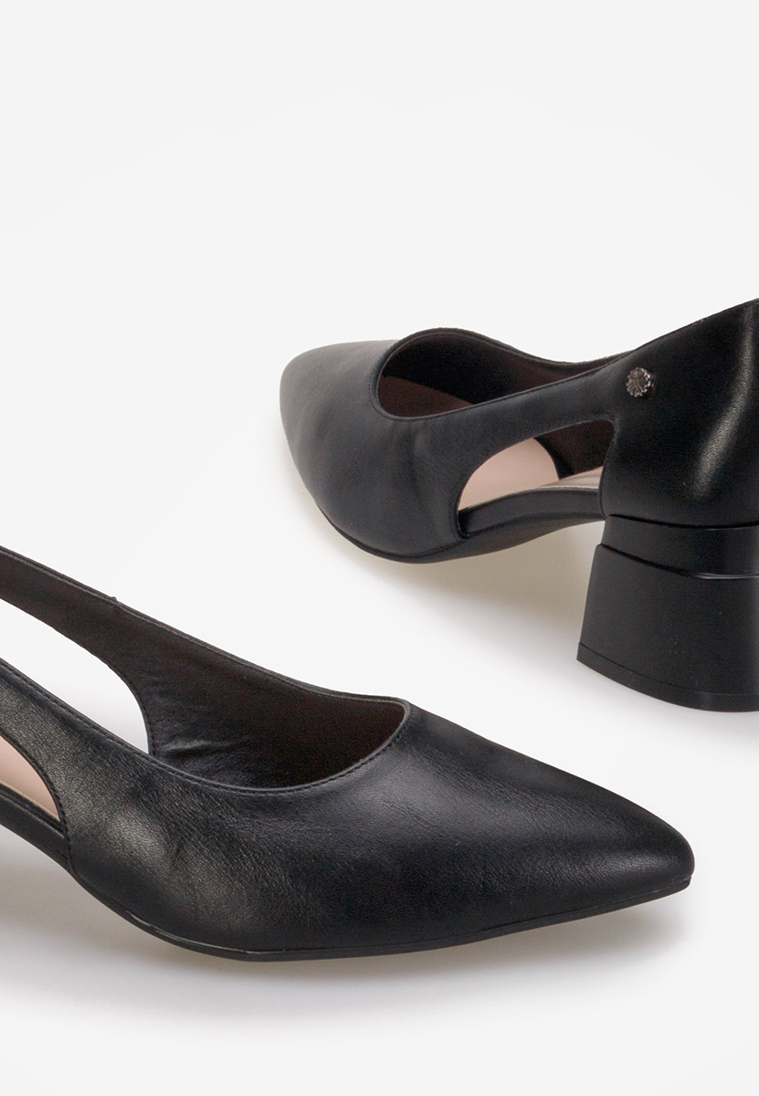 Γόβες με χοντρό τακούνι Peka μαύρα