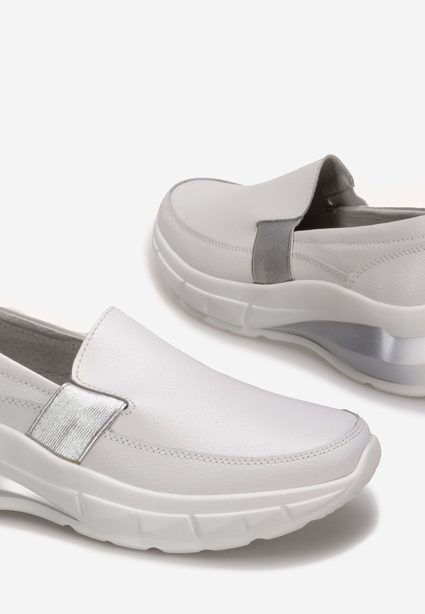 Μοκασίνια γυναικεια δερματινα Amelya λευκά