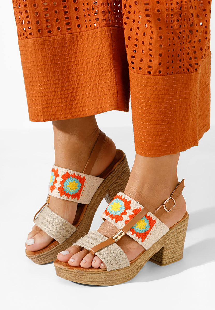 Πέδιλα με χοντρο τακουνι Zeina V3 μπεζ