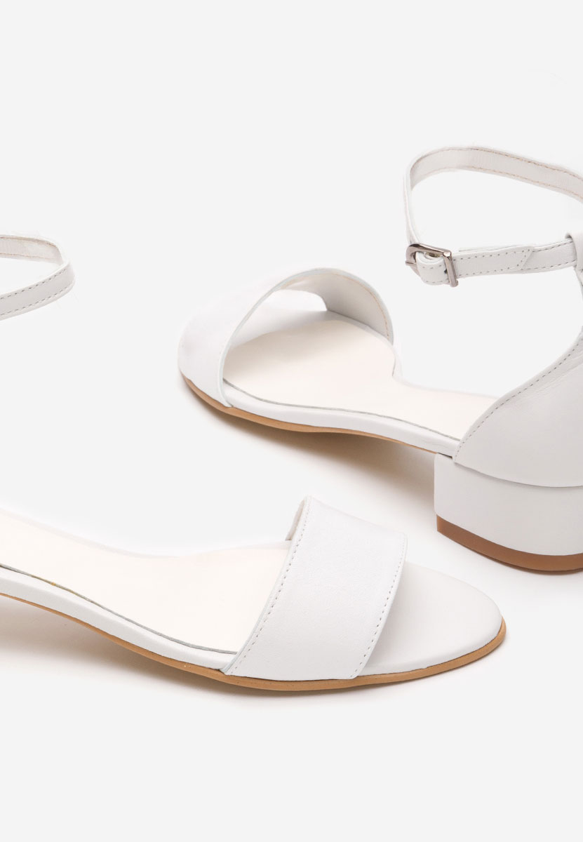 Πέδιλα με χοντρο τακουνι Amais V3 λευκά