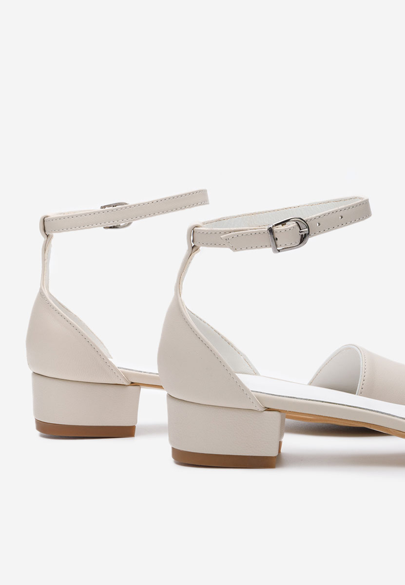 Πεδιλα με χαμηλο τακουνι Amais V3 μπεζ