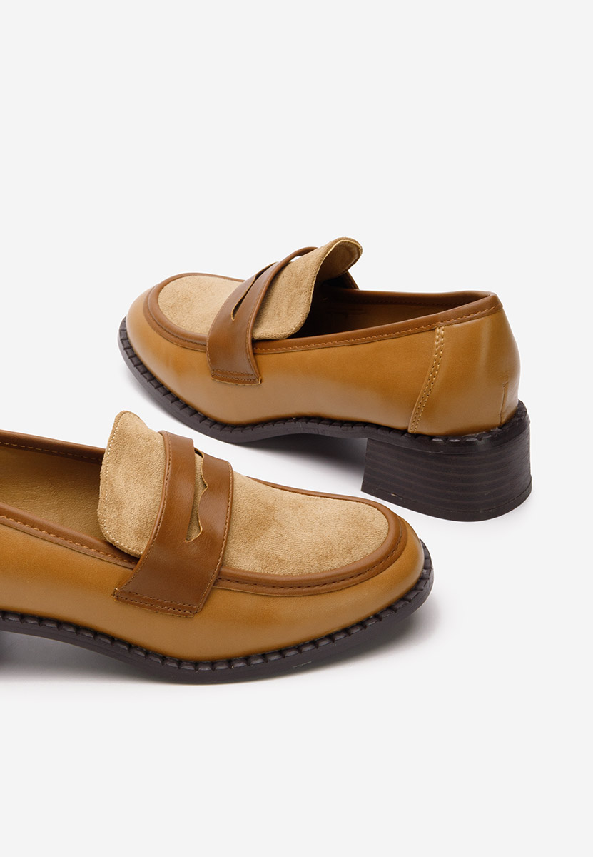 Loafers γυναικεια με τακουνι Bruna ταμπά