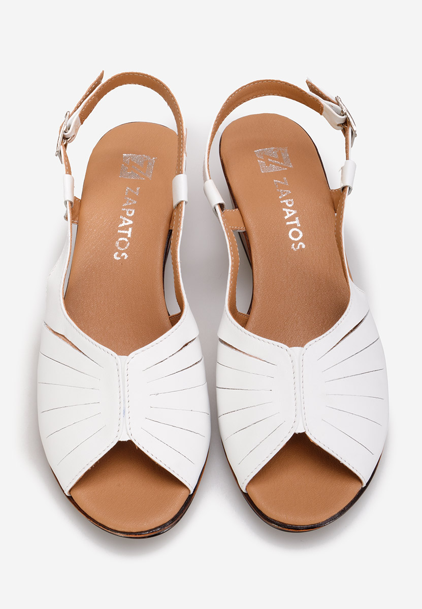 Σανδάλια δερματινα Lovara λευκά
