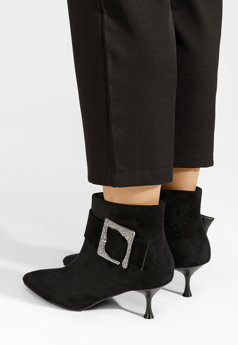 Μποτάκια με λεπτο τακουνι Karlene Μαύρα