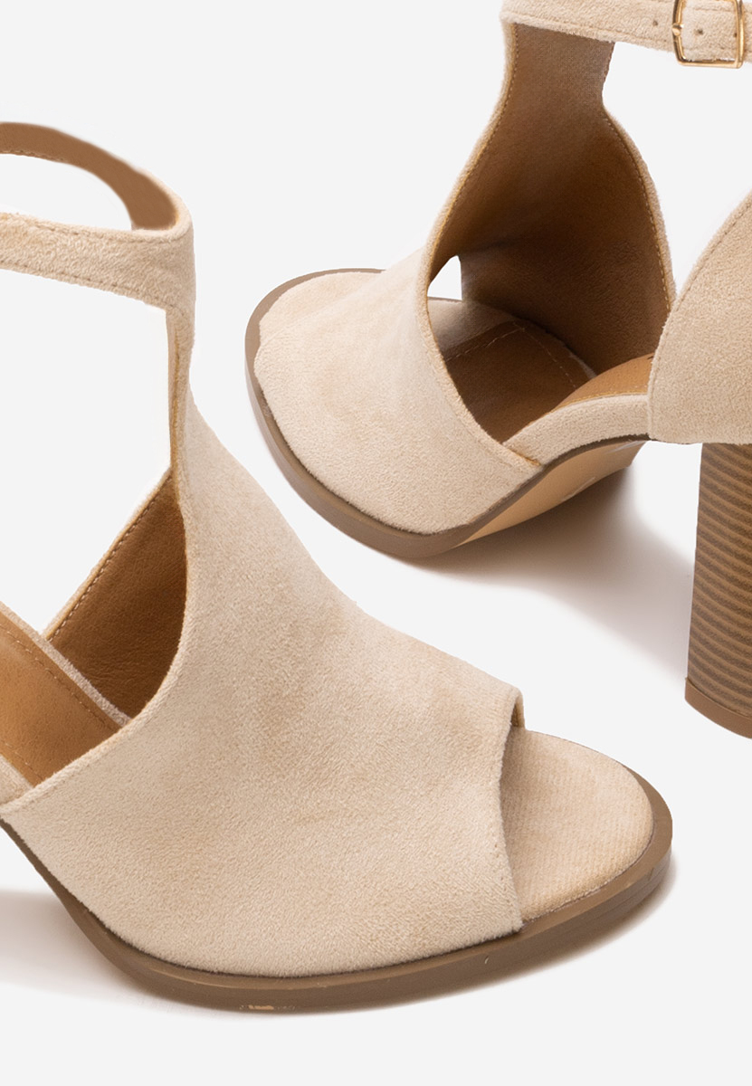 Πέδιλα με χοντρο τακουνι Jolanda μπεζ