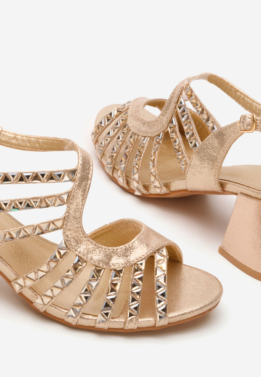 Πέδιλα με χοντρο τακουνι Margarita χρυσα