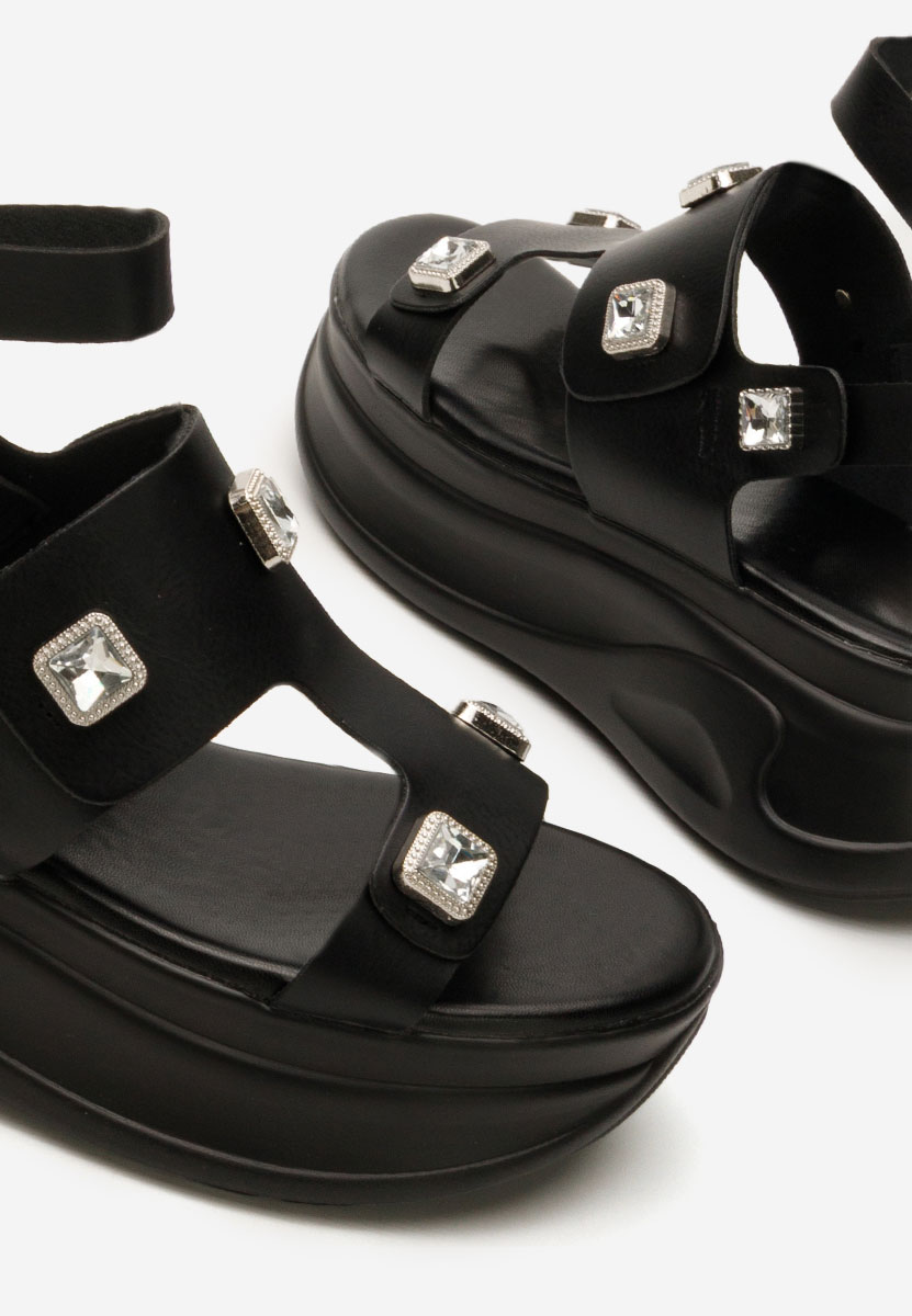 Πέδιλα πλατφόρμες Junny Μαύρα