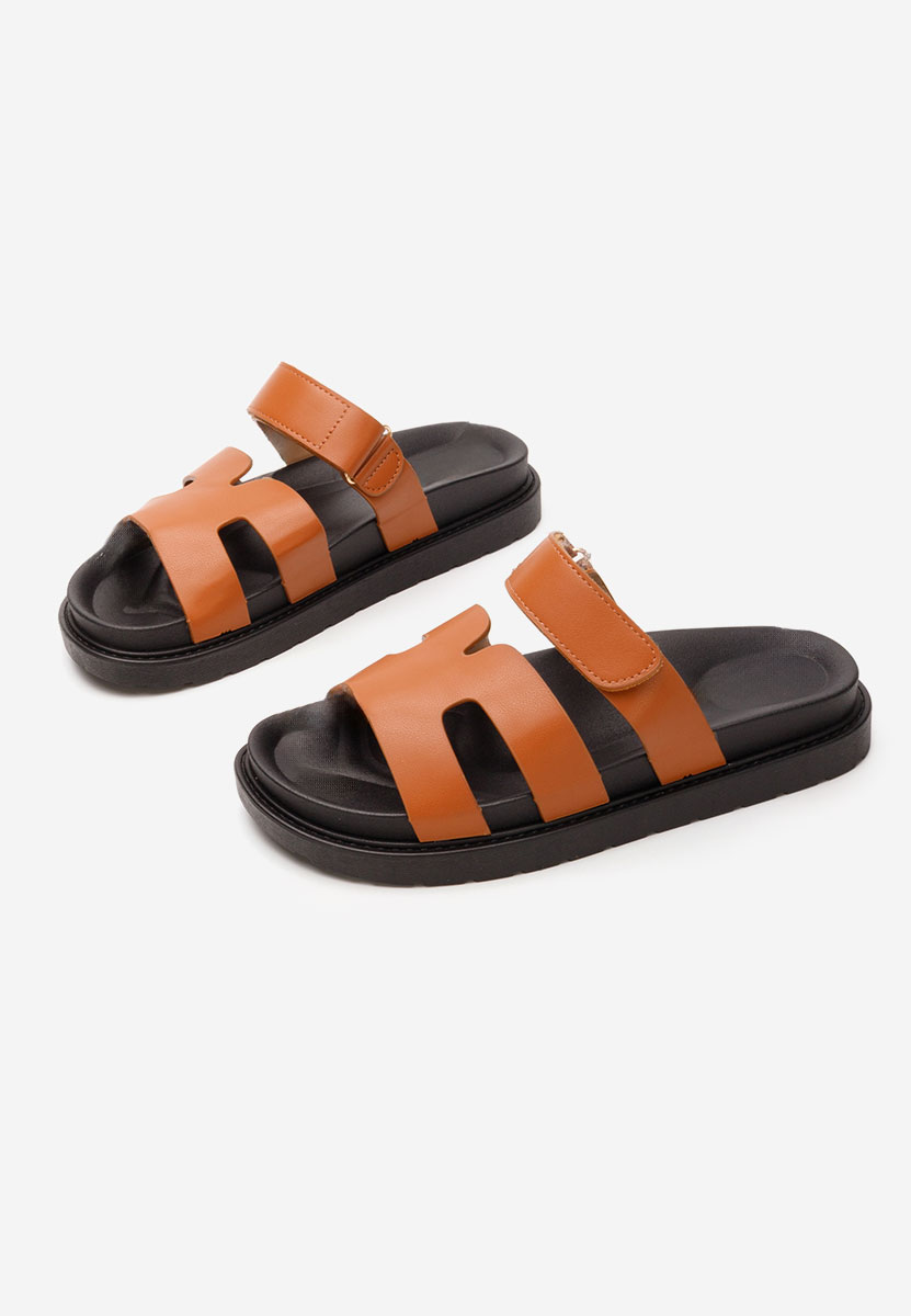 Παντόφλες με πλατφόρμα Jaclyn ταμπά