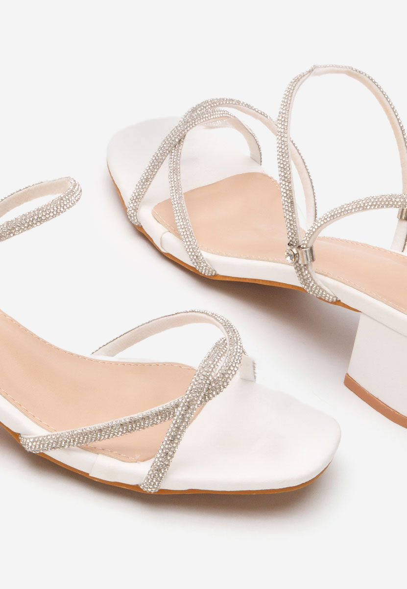 Mules με χοντρο τακουνι Nalys λευκά