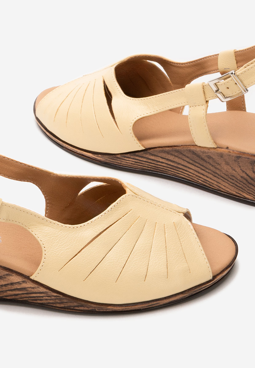 Σανδάλια δερματινα Lovara Κιτρινα