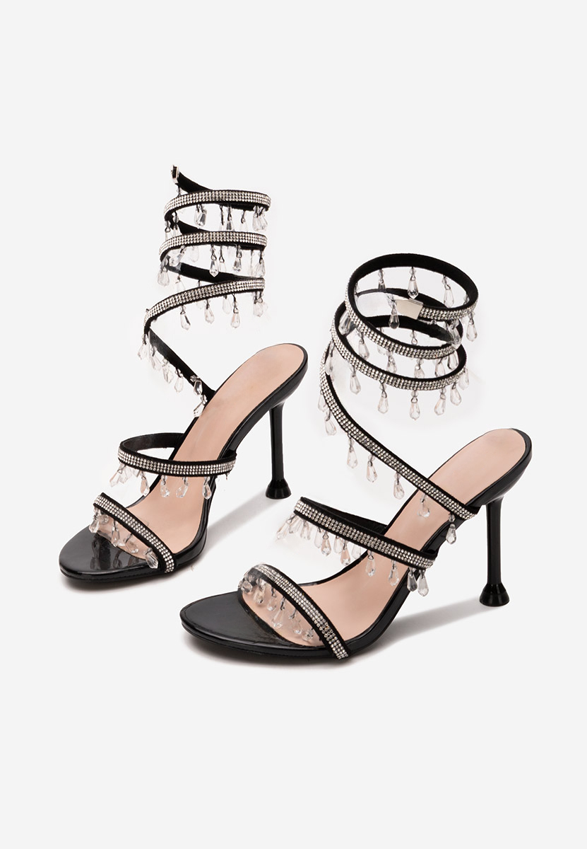 Πέδιλα με λεπτό τακούνι Calisa Μαύρα