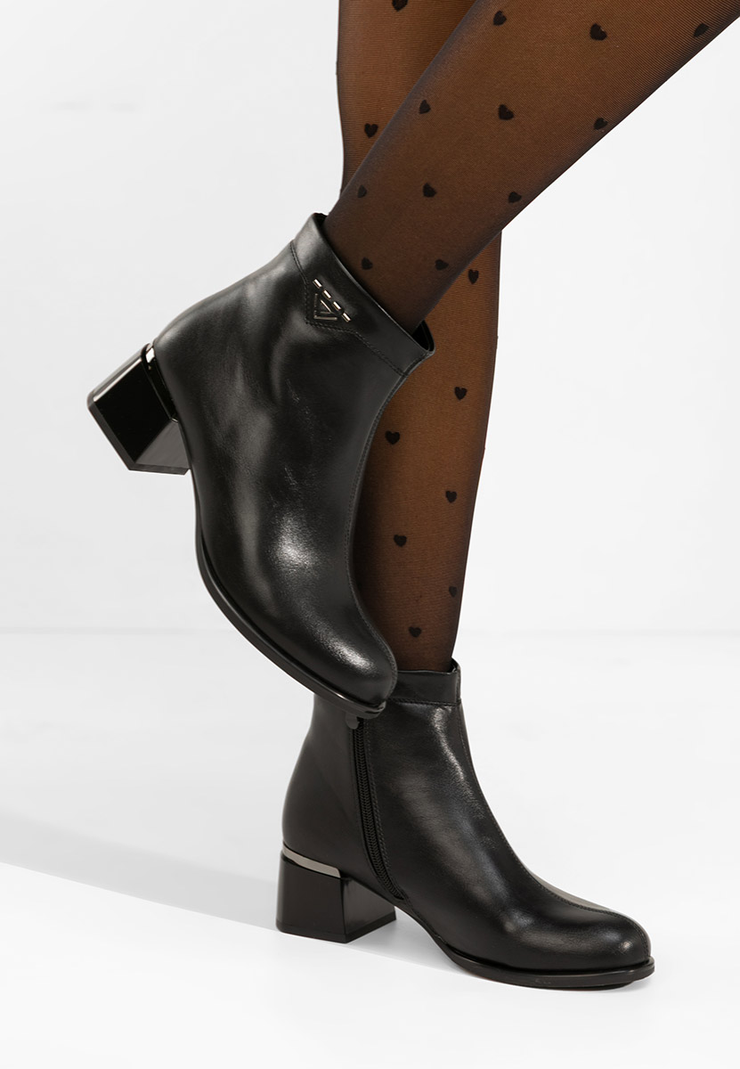 Μποτάκια με τακούνι Takita V2 Μαύρα