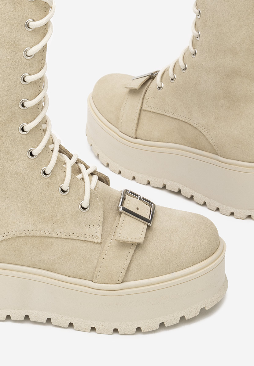 Γυναικεία δερμάτινα μποτάκια Sorelia μπεζ