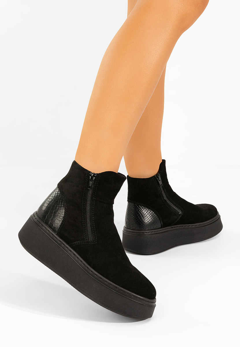 Γυναικεία δερμάτινα μποτάκια Andiora Μαύρα