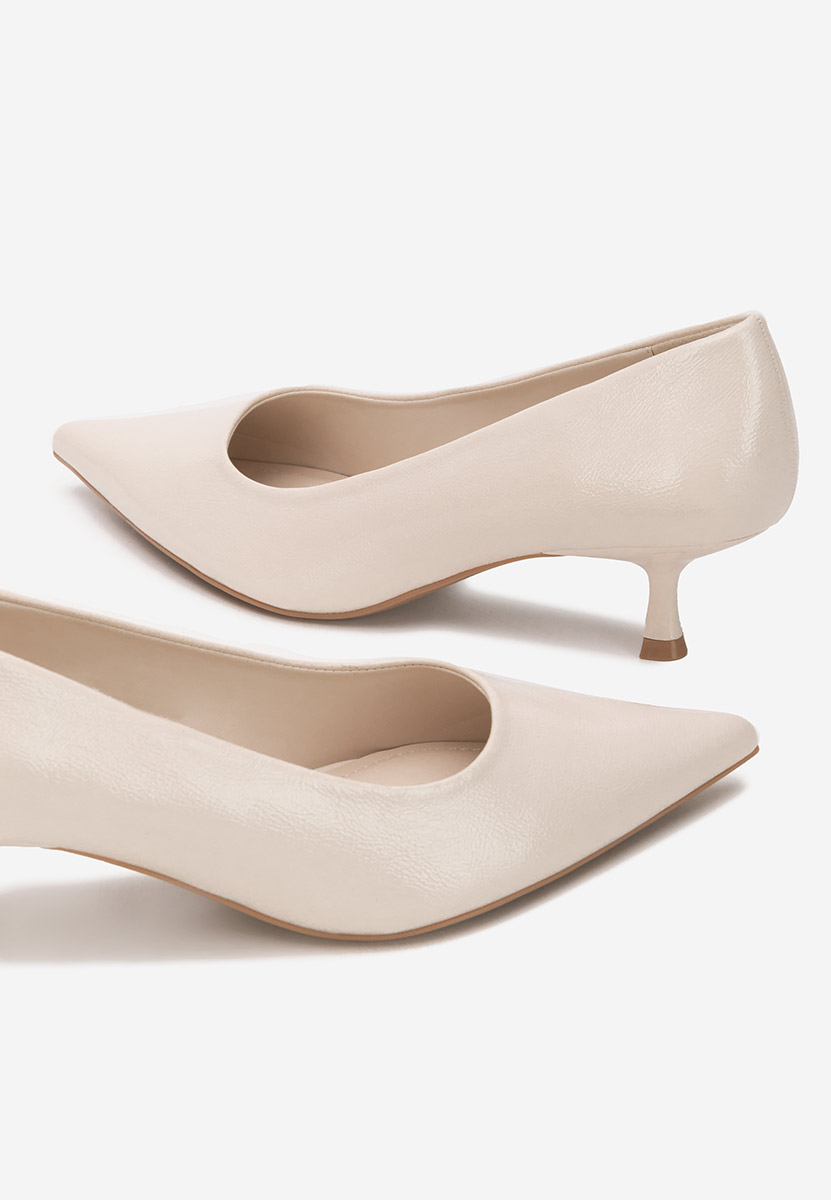 Γόβες με χαμηλό τακούνι Dianela μπεζ