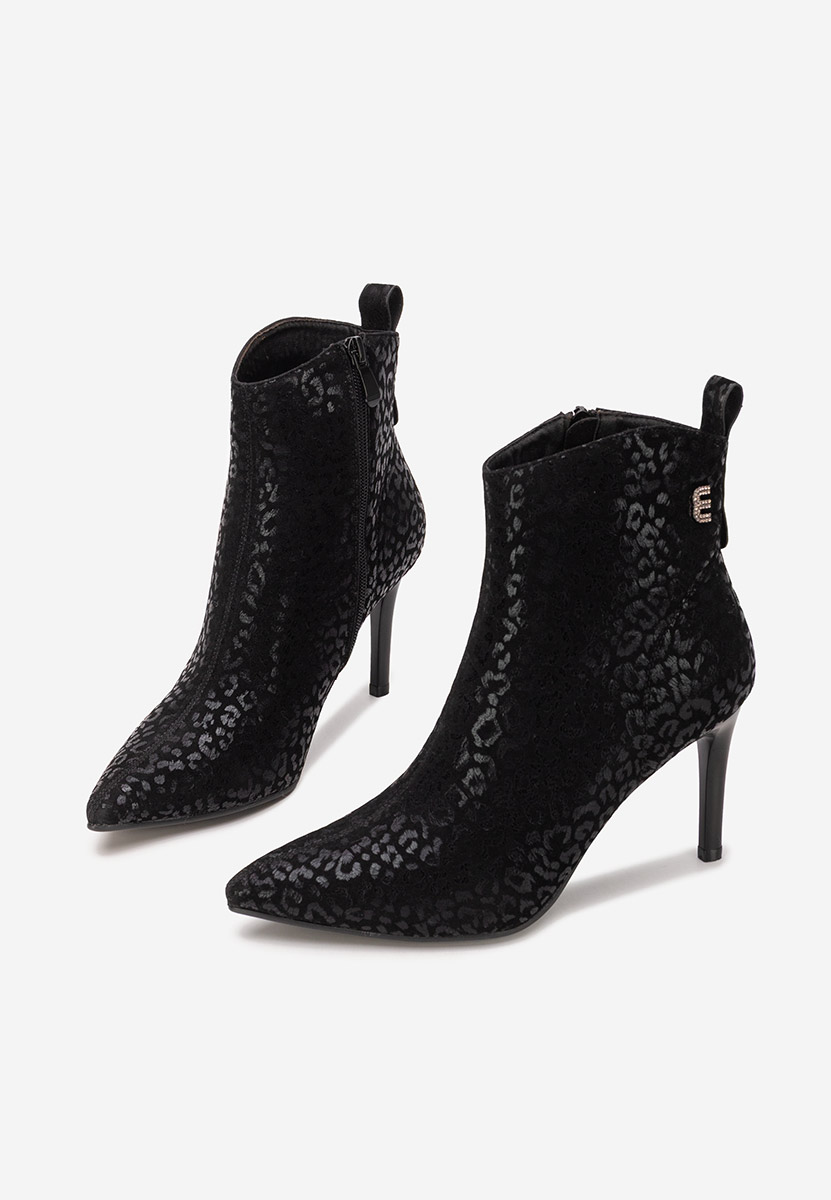 Μποτάκια με λεπτο τακουνι Vanessia Μαύρα