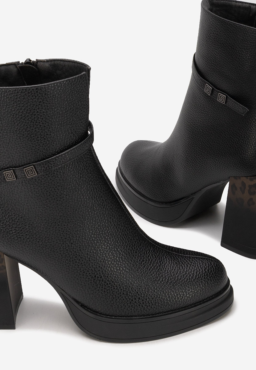 Μποτάκια με χοντρό τακούνι Rannia Μαύρα