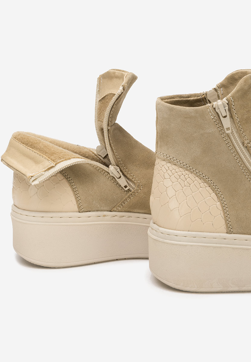 Γυναικεία δερμάτινα μποτάκια Andiora μπεζ