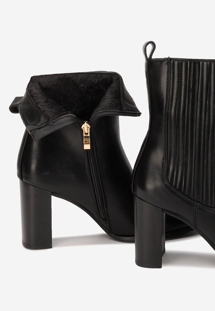 Μποτάκια με χοντρό τακούνι Kalisa Μαύρα