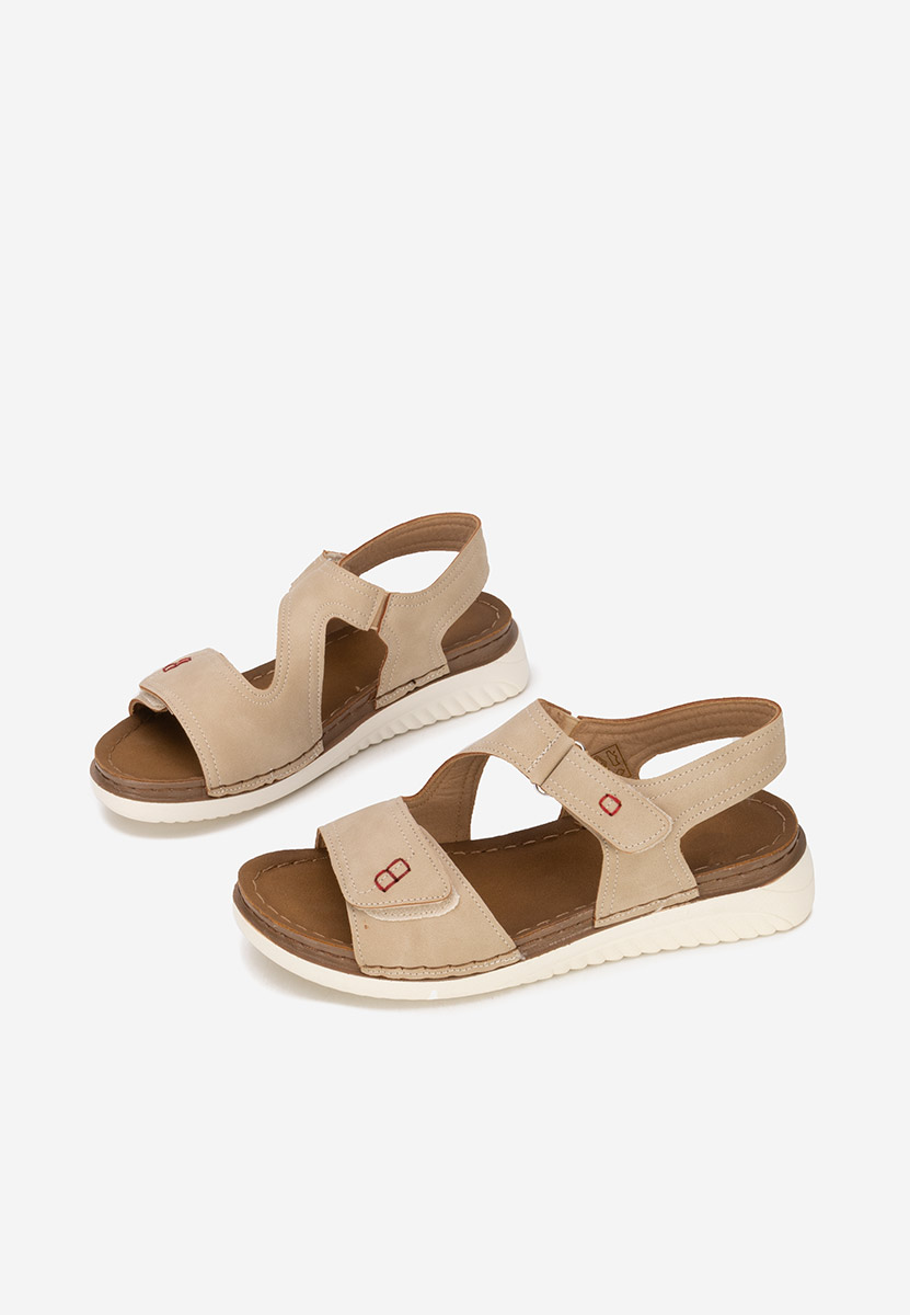 Πέδιλα χαμηλά Metina V2 μπεζ