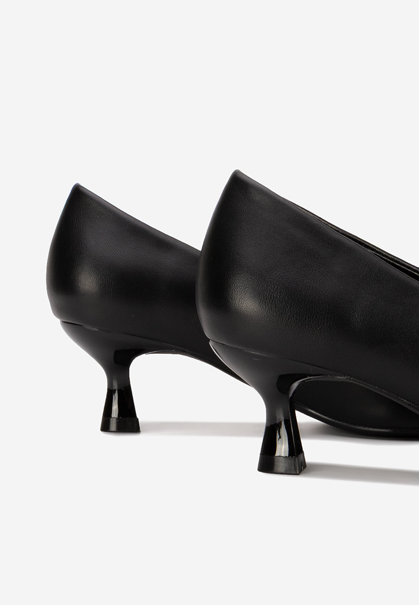 Γόβες με χαμηλό τακούνι Gλεμονιra negri