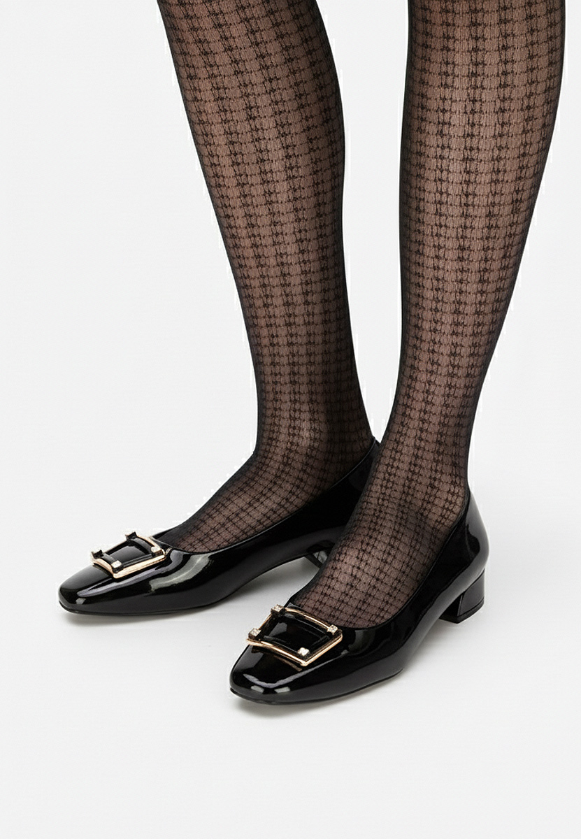 Γόβες με χαμηλό τακούνι Huana μαύρα