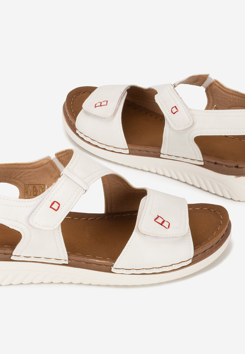 Πέδιλα χαμηλά Metina V2 λευκά