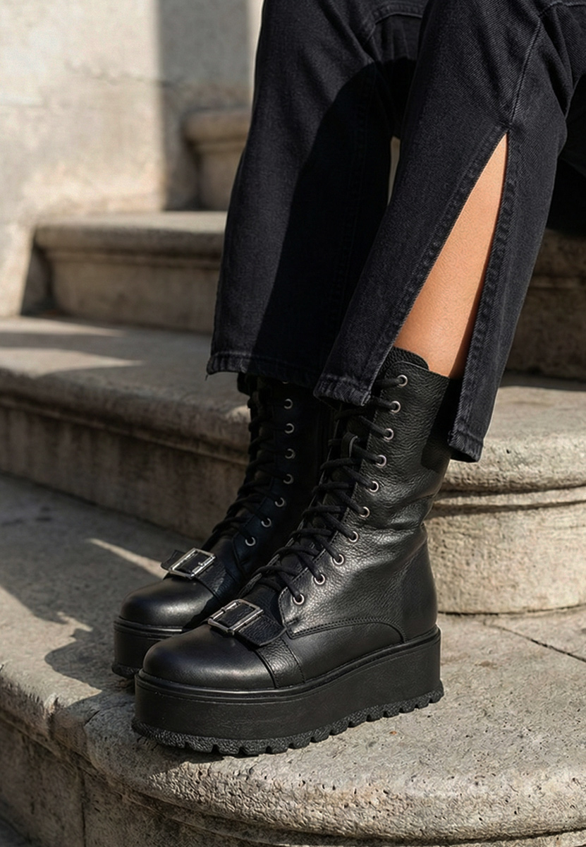 Γυναικεία δερμάτινα μποτάκια Sorelia Μαύρα