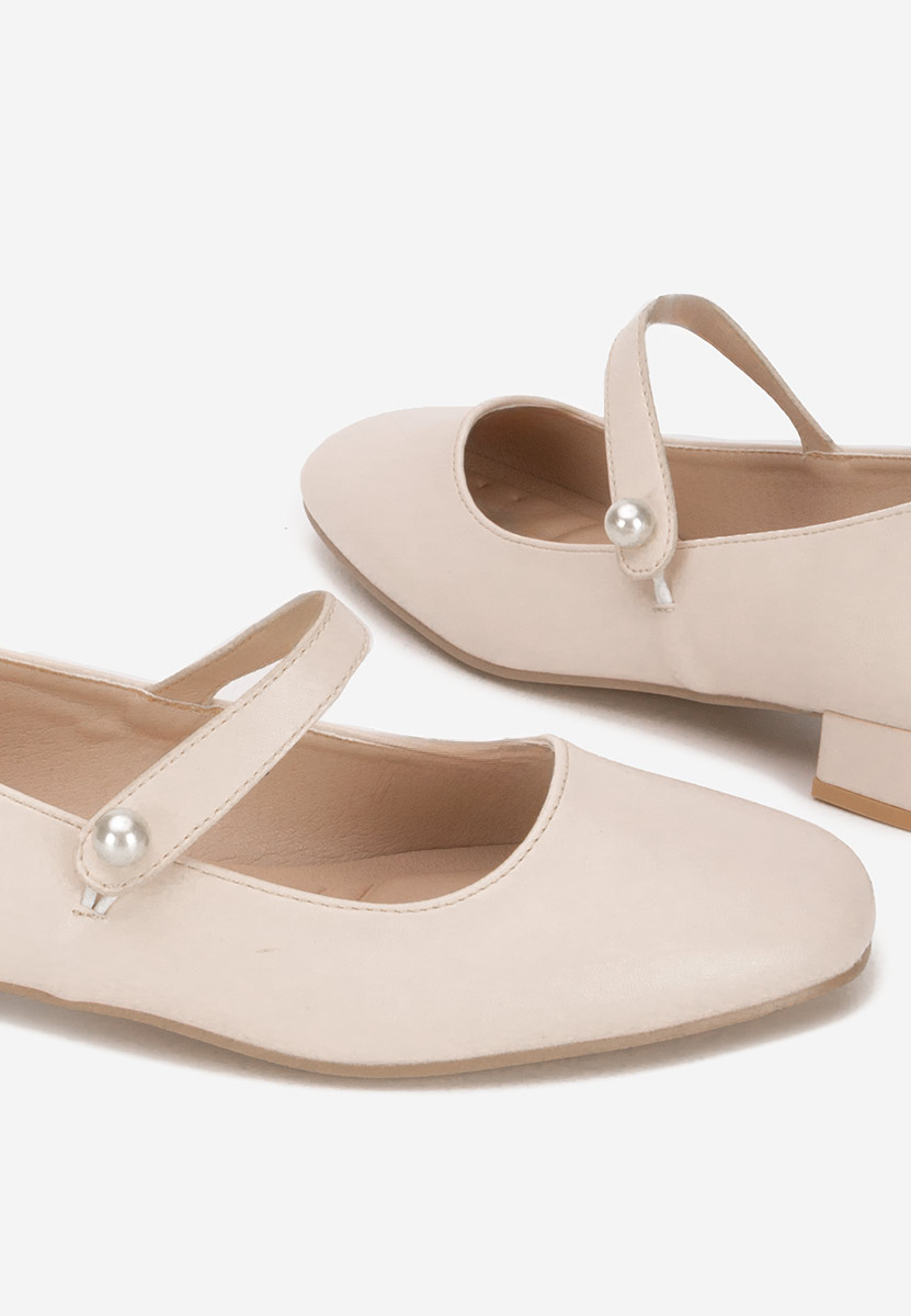 Γόβες με χαμηλό τακούνι Jenelle μπεζ