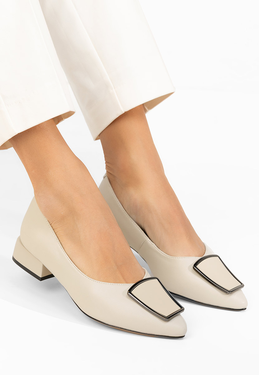 Γόβες με χαμηλό τακούνι Darila μπεζ