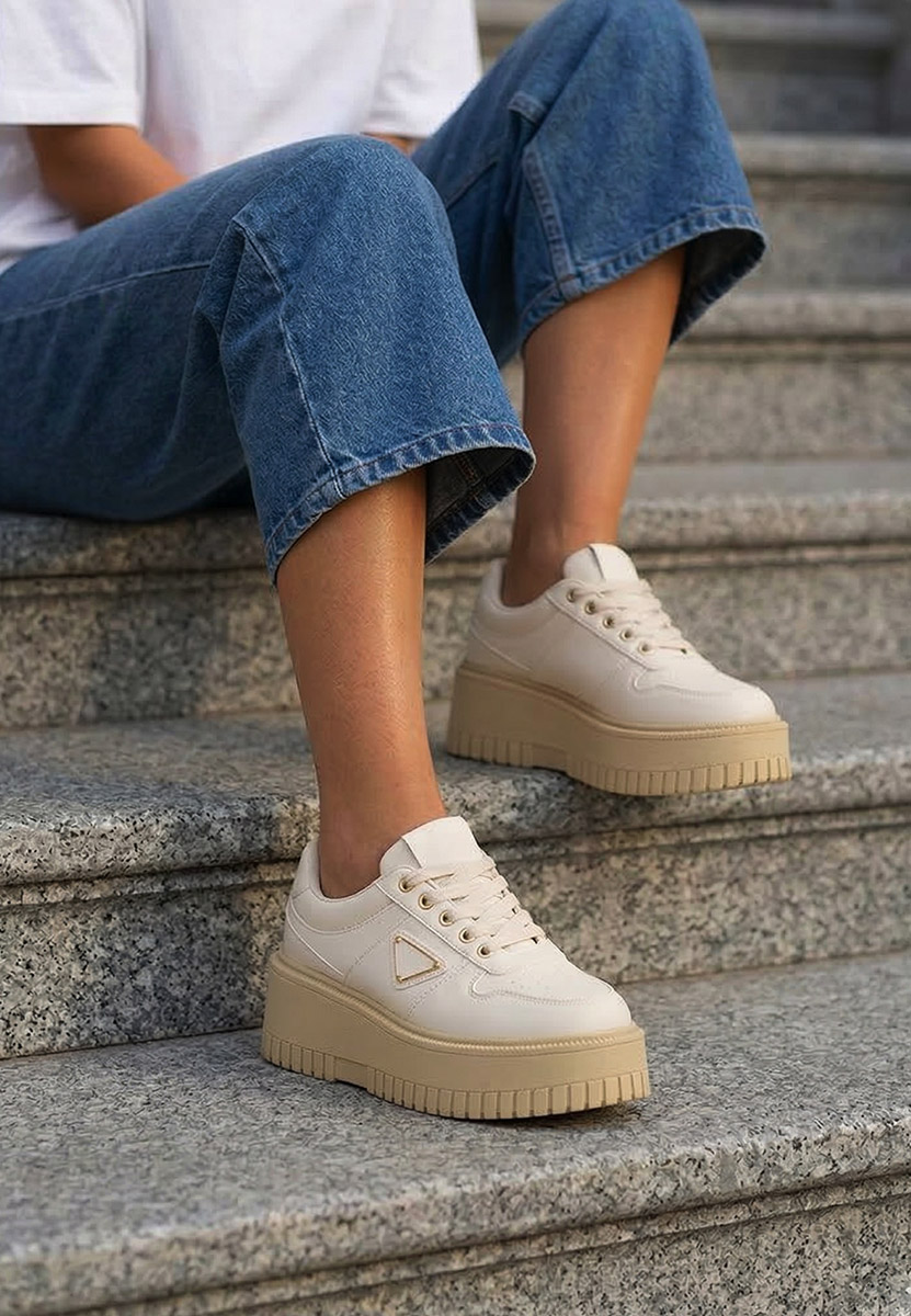 Sneakers με πλατφόρμα Madaline μπεζ