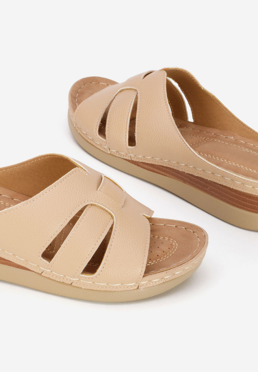 Παντόφλες με πλατφόρμα Marhta μπεζ