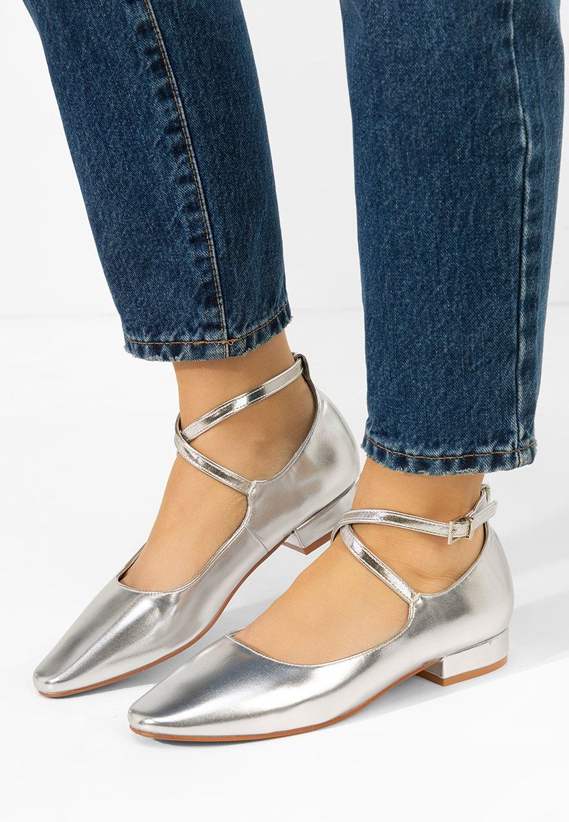 Γόβες με χαμηλό τακούνι Hurania ασιμι