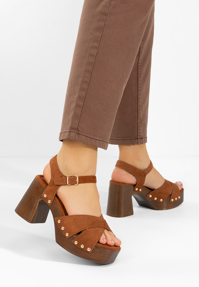 Πέδιλα με χοντρο τακουνι Radiana ταμπά