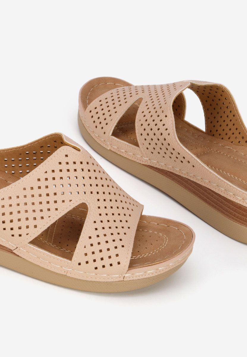 Παντόφλες με πλατφόρμα Hermana μπεζ