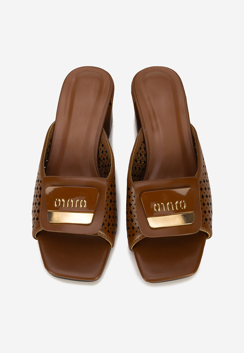 Mules με χοντρο τακουνι Carmenia καφε
