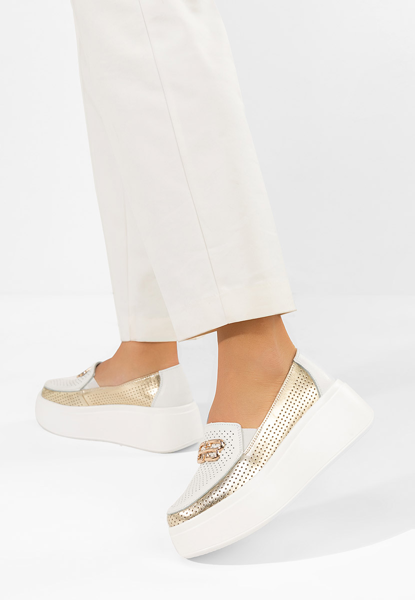 Μοκασίνια γυναικεια δερματινα Brinleya λευκά