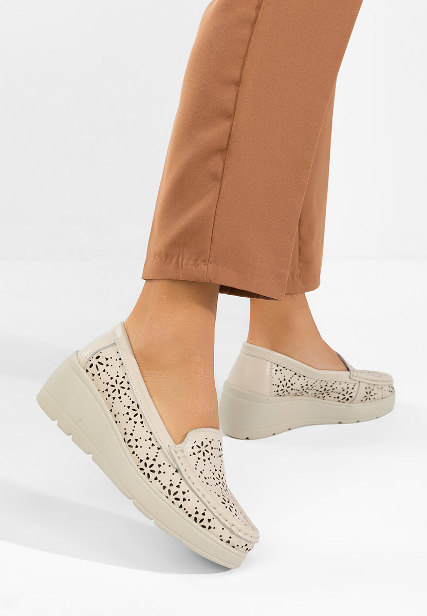 Μοκασίνια γυναικεια δερματινα Ysaia μπεζ