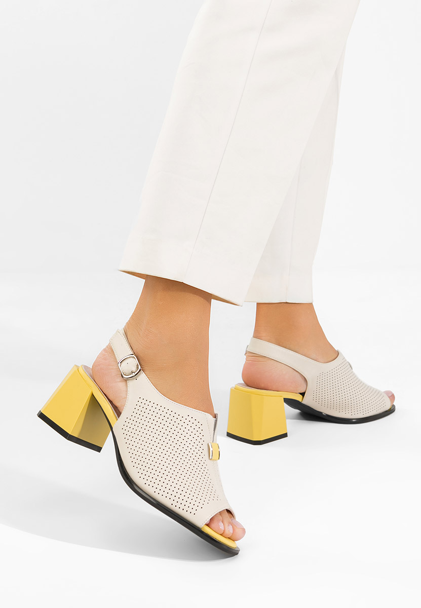 Πέδιλα με χοντρο τακουνι Heliena V2 μπεζ